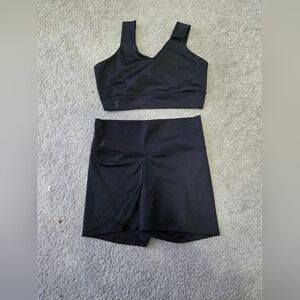 Soel Teen Small Dance Set Black  Sports Bra & High-Waist Shorts Set